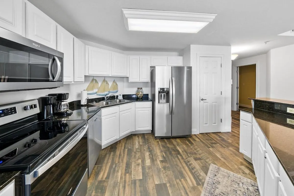 Apartment Calypso 209E 2Nd Floor Corner Unit 2 Bedroom Direct Beach Front Panama City Beach