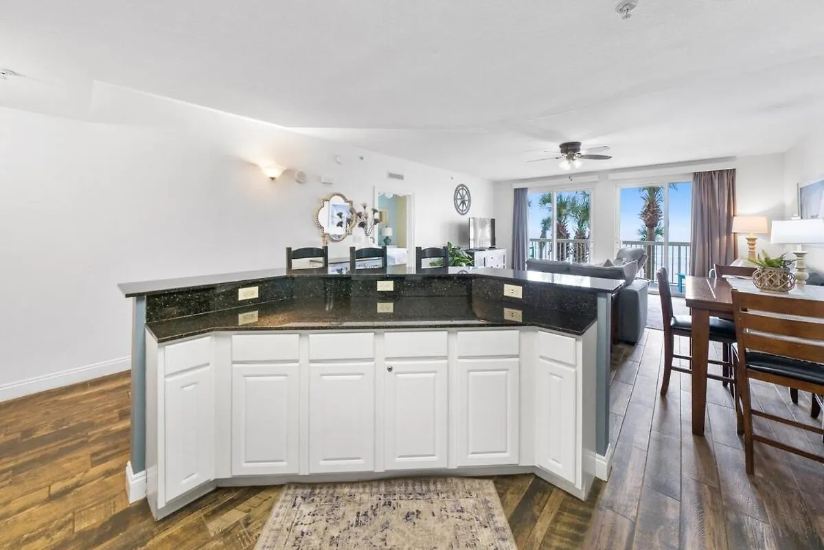 Calypso 209E 2Nd Floor Corner Unit 2 Bedroom Direct Beach Front Panama City Beach Apartment