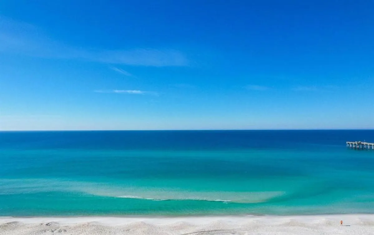 Calypso 209E 2Nd Floor Corner Unit 2 Bedroom Direct Beach Front Panama City Beach Apartment